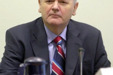Slobodan Milošević PRODAT za 11 milijardi DOLARA: ČITAJTE U SRPSKOM TELEGRAFU