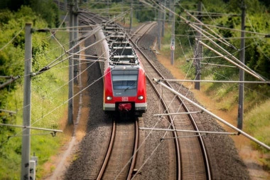 Pruga BEOGRAD - BAR ponovo saobraća: Od 3. septembra vozom do Crne Gore!