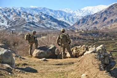 Ratno stanje u Jermeniji! Poginulo 16 vojnika u sukobu sa Azerbejdžanom