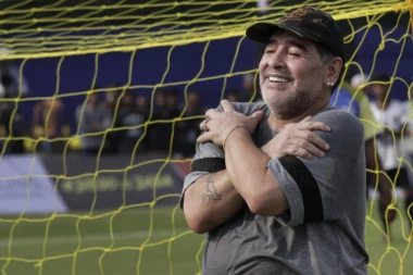 MUČNE INFORMACIJE: Jezivo - Maradona preminuo u NELJUDSKIM USLOVIMA!
