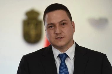 Kadrovi SPS u vladi: Ružić prvi potpredsednik i ministar prosvete, Tončev ministar bez portfelja
