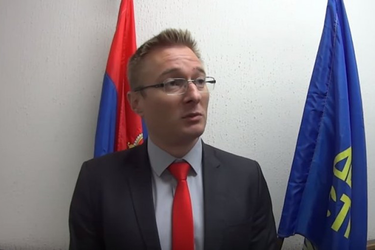 KO ROGOVI U VREĆI: Savez za Srbiju prso i pre nego što je formiran