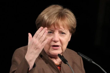 Poverenje Nemaca u Angelu Merkel poraslo tokom krize