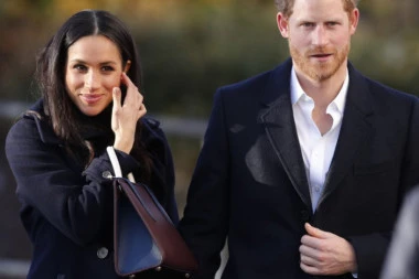 "Megzit" trese Veliku Britaniju: Kraljevska porodica zatečena odlukom mladog bračnog para!