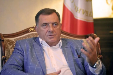 Dodik o suludoj odluci Milovog režima: Zatvaranjem granice za Srbe bi da reše problem