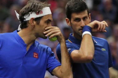 GAZIĆE PREKO MRTVIH AKO TREBA: Federer poručio Novaku da ga se pazi! Ima samo jednu OPSESIJU i uradiće SVE za to