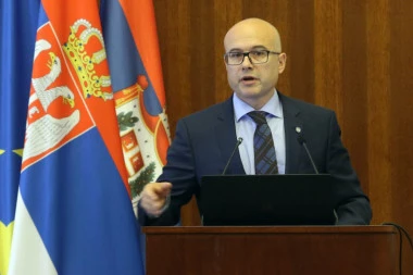 Vučević: SNS podržava ideju Milorada Dodika o automatskom državljanstvu Srbije za sve građane Republike Srpske