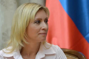Zaharova se sprdala na Vučićev račun pa sa izvinula: "Oprostite mi, pogrešno sam shvaćena"