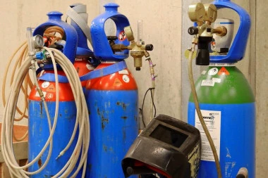 Plinska boca eksplodirala u stanu na Čukaričkoj padini!