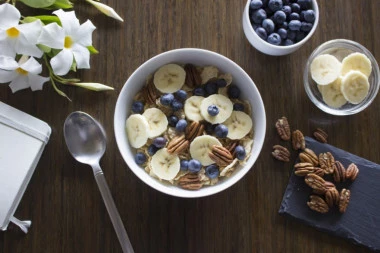 Da li ovsena kaša goji? Nutricionisti objašnjavaju gde grešimo kada spremamo ovakav doručak!