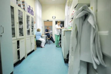 HRVATSKA NA NOGAMA: Devetoro ljudi se vratilo iz Italije, svi u bolnici zbog koronavirusa!