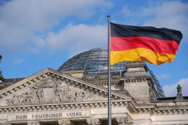 Nemačka i dalje drži spuštenu rampu za naše državljane