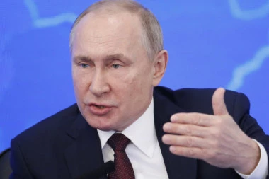 Putin najavio modernizaciju vojske i mornarice: Uradićemo sve da dobijete najsavremenije oružje