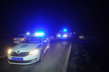Saobraćajka u Batajnici: Muškarac (40) sleteo sa puta, prevrnuo se i POGINUO!