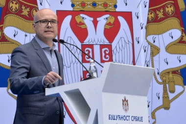 Vučević: Razmatramo koje koalicione opcije su najbolje za snažnu Srbiju