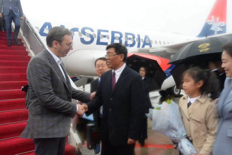 Evo kako je Vučić dočekan u Pekingu!