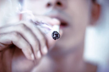 Francuzi nastavljaju istraživanje: Može li nikotin da nas zaštiti od korone?