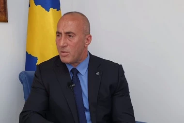 Haradinaj besan na Kurtija zbog upravljanja pandemijom na Kosovu: On je neozbiljan i obmanjivač