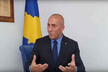 Haradinaj tvrdi da Kurti ukidanjem taksi pomaže Vučiću