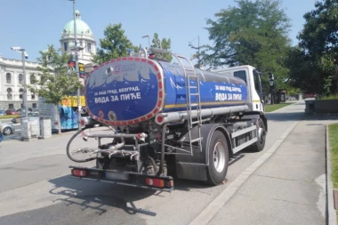 PAKLENO VRUĆI DANI: Cisterne sa pijaćom vodom parkirane na ŠEST lokacija u gradu!