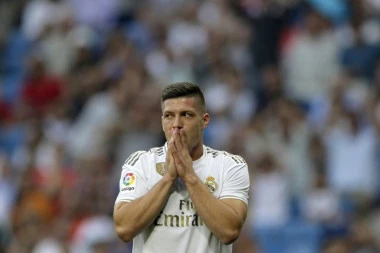 ŠOK: Luka Jović odlazi iz Real Madrida!