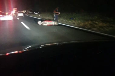 UŽASNA NESREĆA KOD BRČKOG: Poginuo motociklista (31) iz Bijeljine!