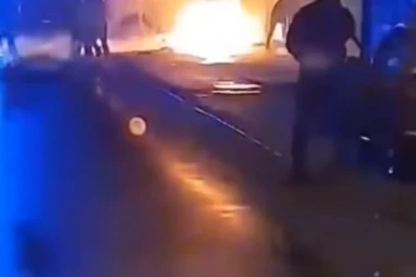 Požar u Gradiški: Goreo kafić, materijalna šteta ogromna!