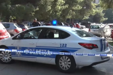 TEK ŠTO JE IZAŠLA IZ ZATVORA, PREBILA SESTRU! Devojka pokušala da se spase skokom iz automobila u pokretu!
