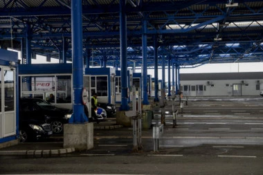 RESTRIKTIVNE MERE ZBOG VIRUSA: Mađari zabranjuju ulazak putnicima iz OVIH država