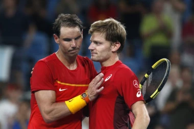 Španci u polufinalu: Nadal poražen posle 16 godina, ali dubl je presudio!
