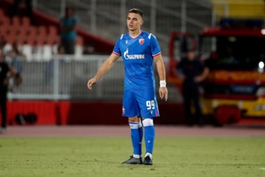 Mladi fudbaler Zvezde spreman za prvi gol: Navijači, mirno spavajte!