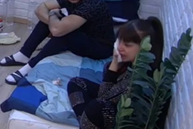 (VIDEO) Mali Željko zbog prehlade završio u bolnici: Miljana se gušila se u suzama, Zola je tešio!