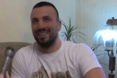 Nasmejan nakon diskvalifikacija: Ženi se Vladimir Tomović, ali pre toga želi PONOVO U "ZADRUGU"!