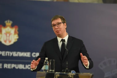 Vučić čestitao Đokoviću: Sjaj Vaše pobede obasjao Srbiju
