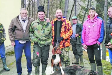 Vojkan Andrić jedva izvukao živu glavu: Suvoborskog lovca rastrgao divlji vepar