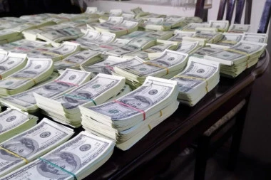 Dolijali prevaranti: Na teritoriji Srbije štampali milione falsifikovanih dolara