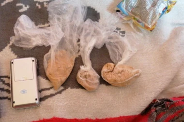 Pao diler u Grockoj: Policija pretresom stana pronašla heroin