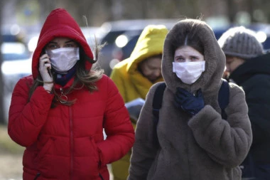 Gojković: Maske nisu potpuna zaštita od koronavirusa!