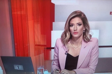 (FOTO) Ni nalik ženi sa malih ekrana: Jovana Joksimović pokazala pravo lice!