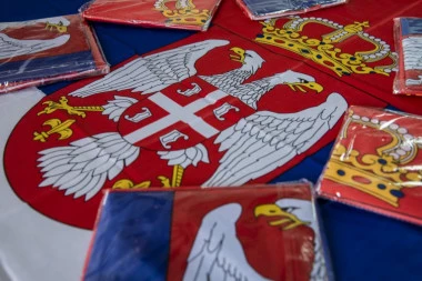 ČESTITAMO! Portal Republika objavljuje spisak prvih 50 dobitnika srpskih zastava!