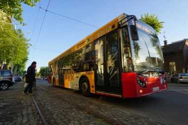 Ove godine nabavka još 100 autobusa za Beograd