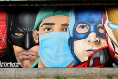 (FOTO) NE NOSE SVI HEROJI PLAŠT: Mural u Dositejevoj posvećen medicinarima ostavlja bez daha!