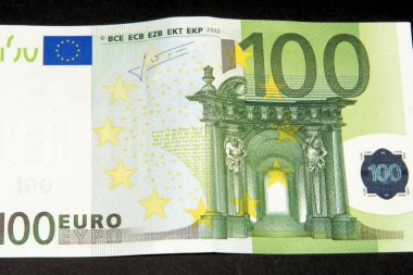 OTKRIVAMO: Od OVOGA zavisi kada će vam 100 evra biti isplaćeno na račun