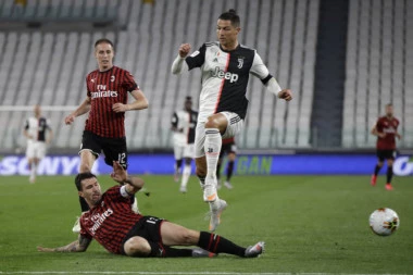 Juventus u finalu Kupa: Ronaldo zamalo tragičar - Rebić zbog divljačkog starta ostavio Milan na cedilu!