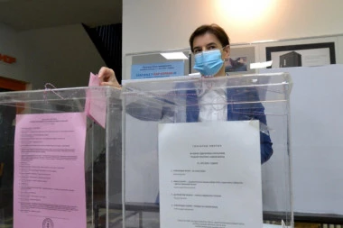 Brnabićeva nakon glasanja poručila: Nadam se da će građani potvrditi da su zadovoljni rezultatima
