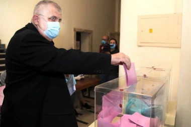 Nenad Čanak glasao u Novom Sadu