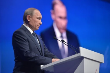 OPTUŽBE NA RAČUN PREDSEDNIKA RUSIJE: Navaljni na ročištu nazvao Putina "MALIM LOPOVOM"