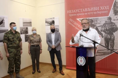 Otvorena izložba u Domu Vojske! Foto-svedočanstvo o učešću ruskih snaga u oslobađanju Srbije
