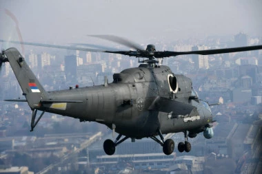 Evo zašto policijski helikopteri nadleću Novi Beograd