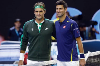 (VIDEO) ZBOG OVOG SNIMKA ĆETE POBESNETI: Kako je prošao Federer kada je pogodio skupljača loptica?